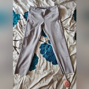 Nike Women's Capri Running Leggings